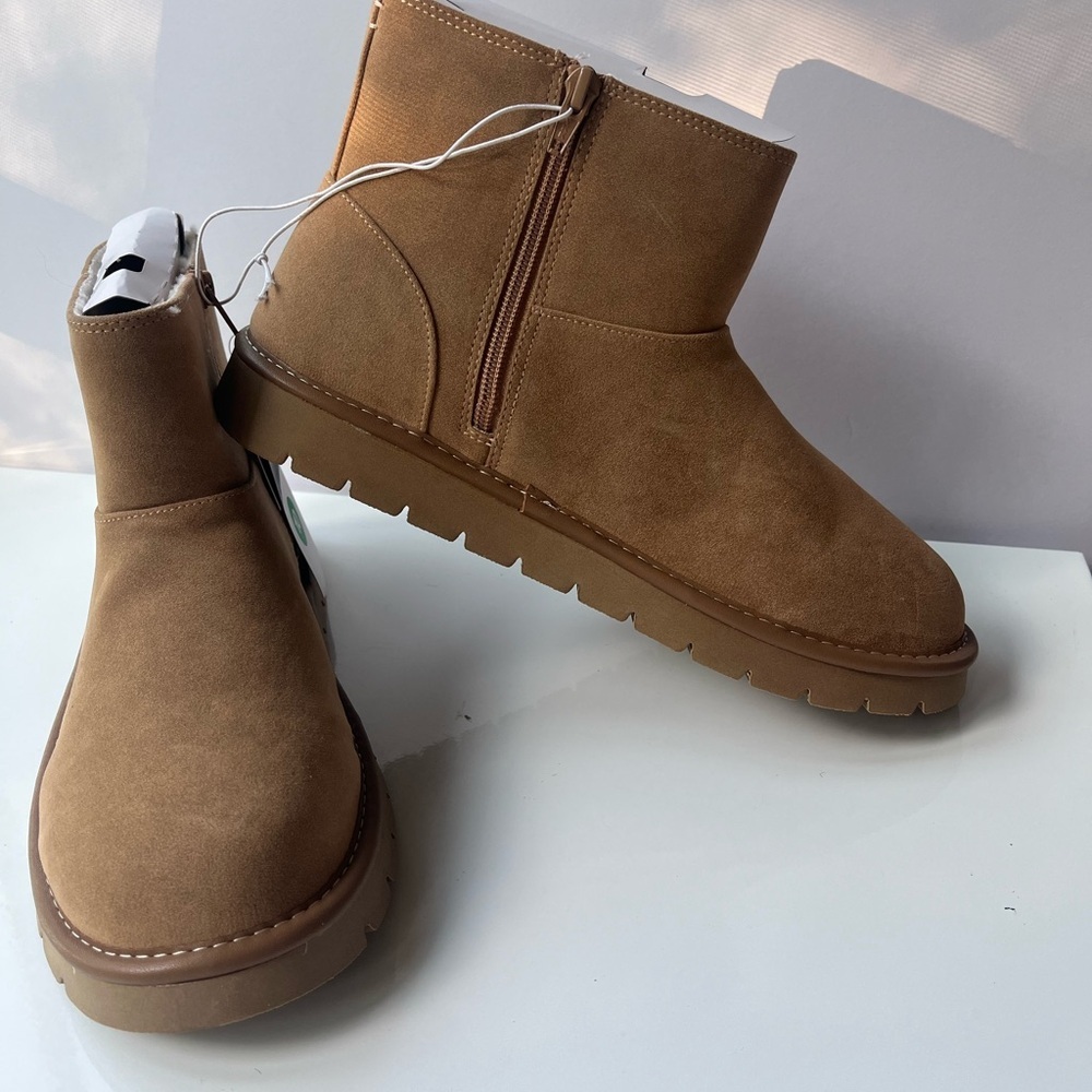 New Women's May Faux Suede Booties Memory Foam Insole Size 10